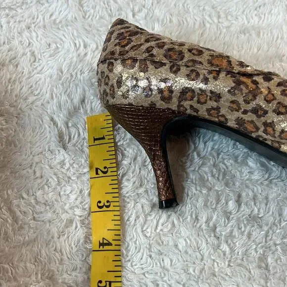 BKE - Buckle leopard and snakeskin pointed toe heels, size Probs 8.5 - Picture 8 of 10